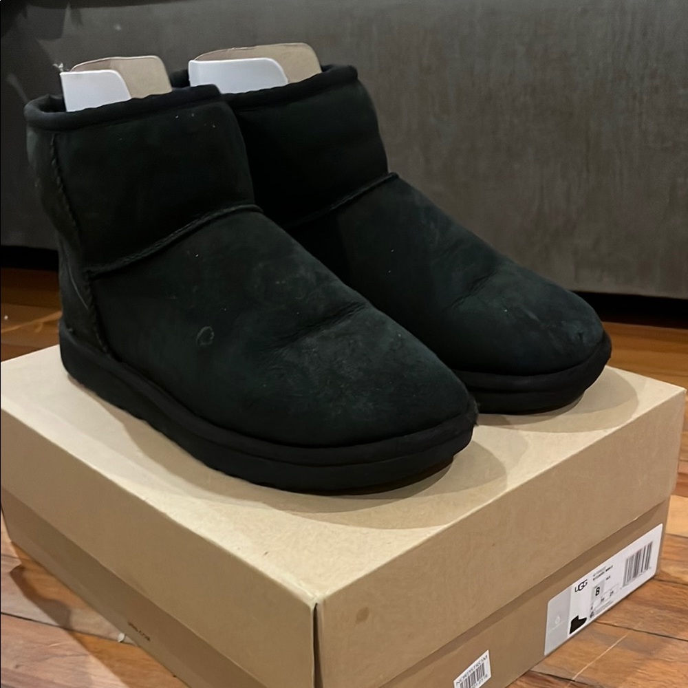 UGG Classic Mini II Black